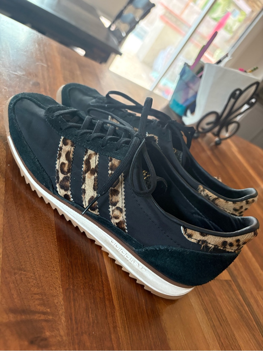 Adidas SL 72 Og Shoes- like new!! Size 8